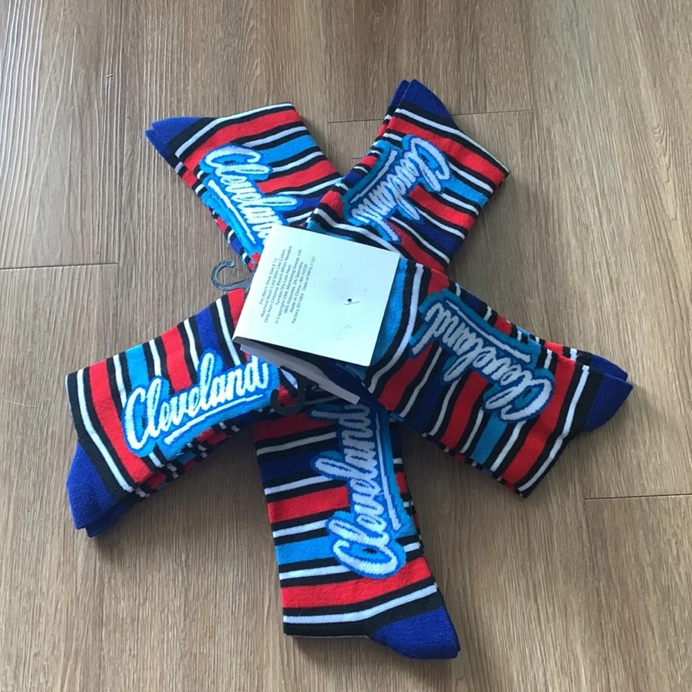 LMT: 5️⃣ Pairs of Rep Your Region Cleveland socks